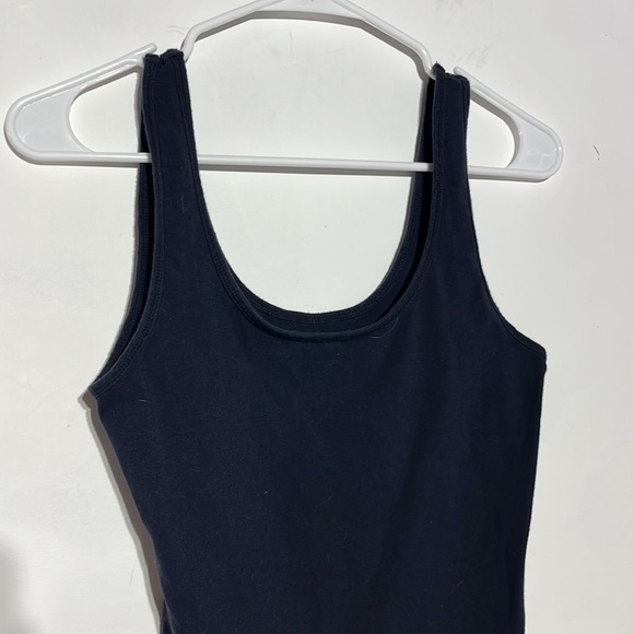 Abercrombie & Fitch Black Scoop Neck Thong Bodysuit Size Medium - Picture 2 of 10